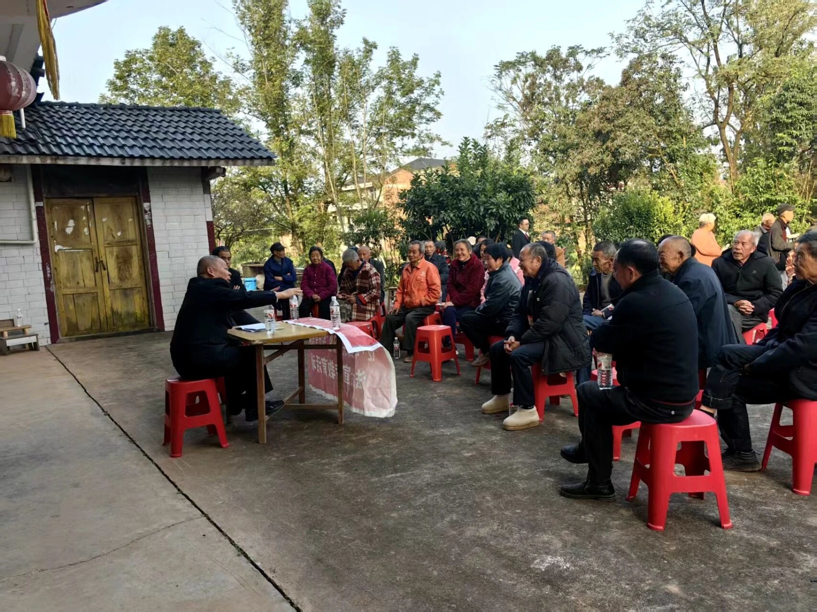 安岳法院开展&ldquo;送法进乡村&rdquo;系列宣传活动